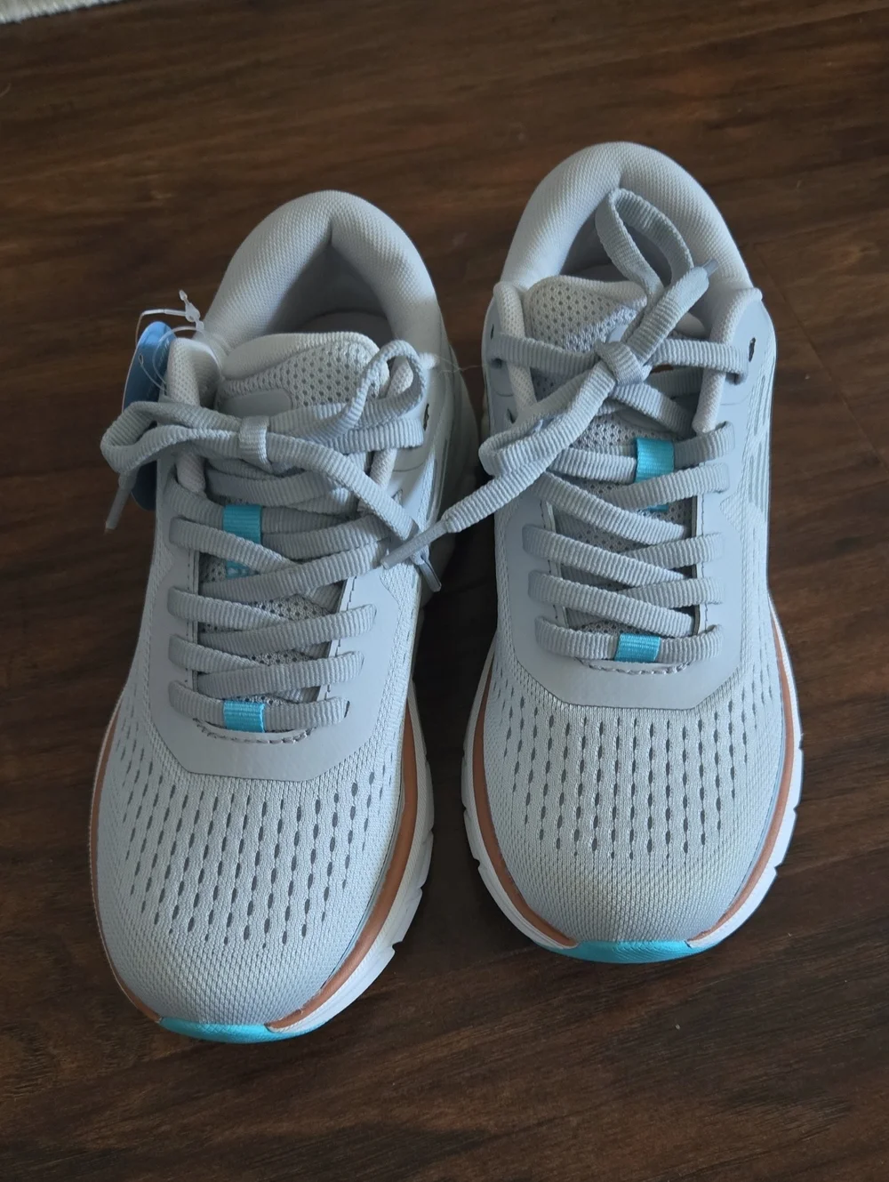 Easy Spirit Light Gray Women's Athletic Sneakers 5